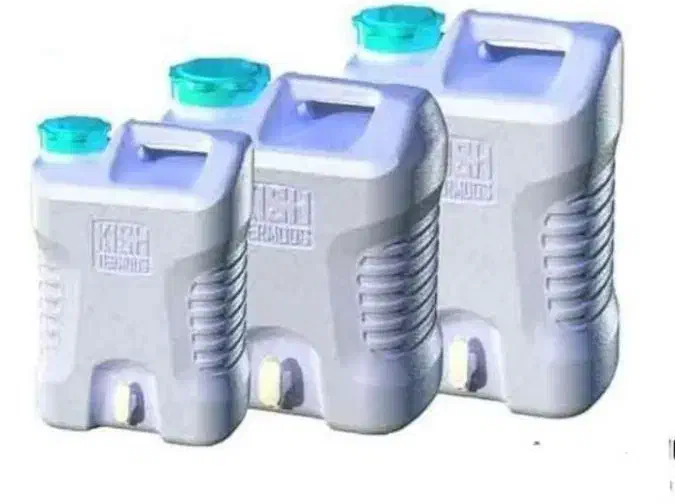 گالن های شیر دار رسید|ظروف نگهدارنده، پلاستیکی، یکبارمصرف|گرگان, |دیوار