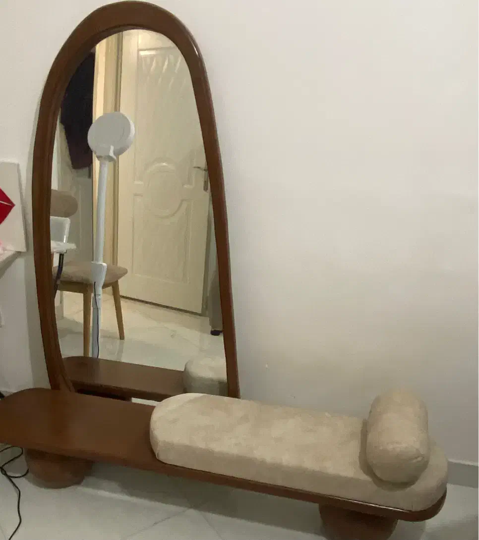 اینه کنسولی نو‌|مبلمان خانگی و میز عسلی|بندرعباس, |دیوار