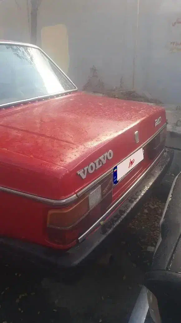 ولوو 240  نقد واقساط|خودرو سواری و وانت|تهران, آجودانیه|دیوار