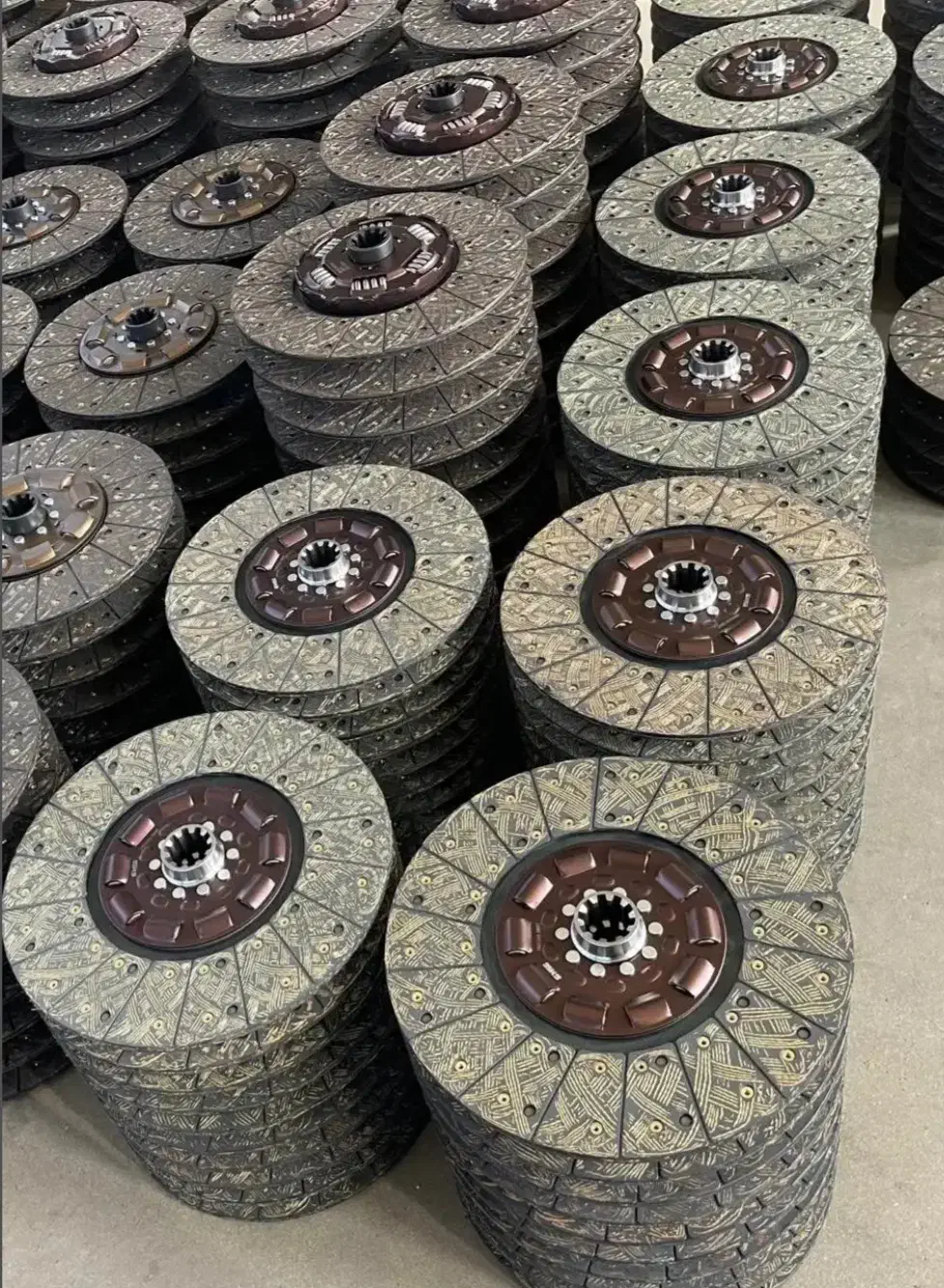 دیسک و صفحه انواع خودرو با کارت ضمانت|قطعات یدکی و لوازم جانبی|کرج, گلشهر|دیوار