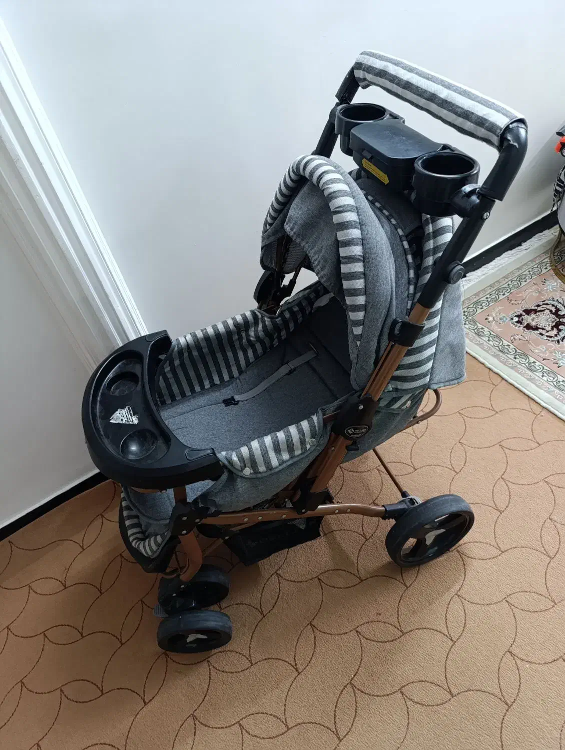 کالسکه.در حدنو.اسپرت|کالسکه و لوازم جانبی|فولادشهر, B7|دیوار