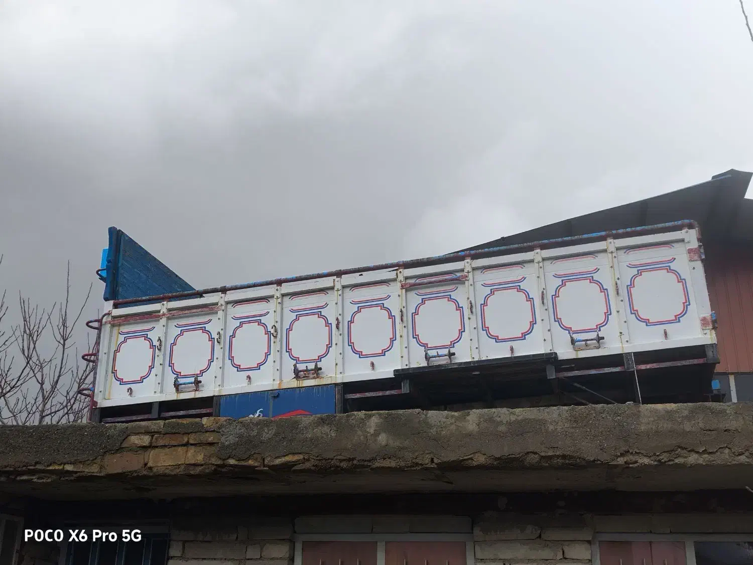 اتاق ایسوزو|خودرو سنگین|شازند, |دیوار