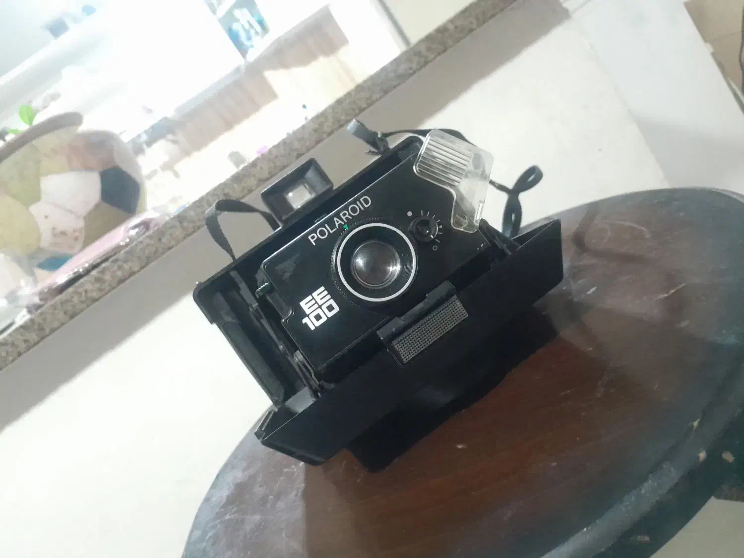 دوربین|دوربین عکاسی و فیلم‌برداری|مشهد, میان ولایت|دیوار