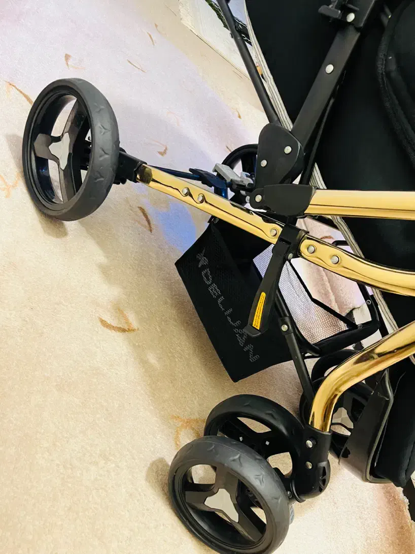 کالسکه بنیتا پرو (بدنه طلایی)ضد خش و ضربه|کالسکه و لوازم جانبی|دهدشت, |دیوار