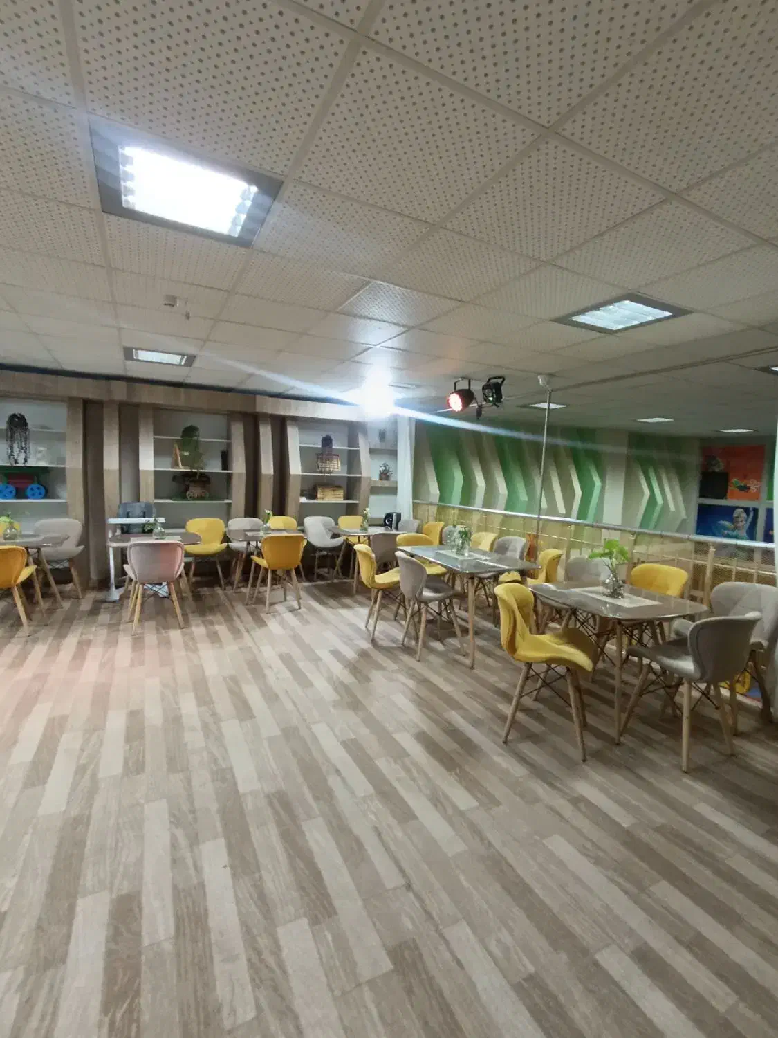 سالن تولد|خدمات پذیرایی، مراسم|ارومیه, |دیوار