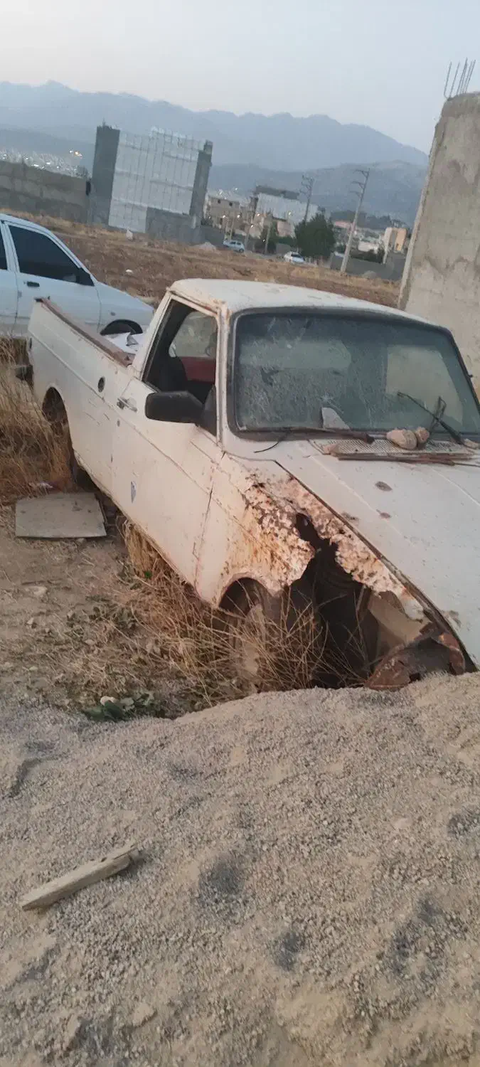 وانت بار فرسوده|خودرو سواری و وانت|یاسوج, |دیوار