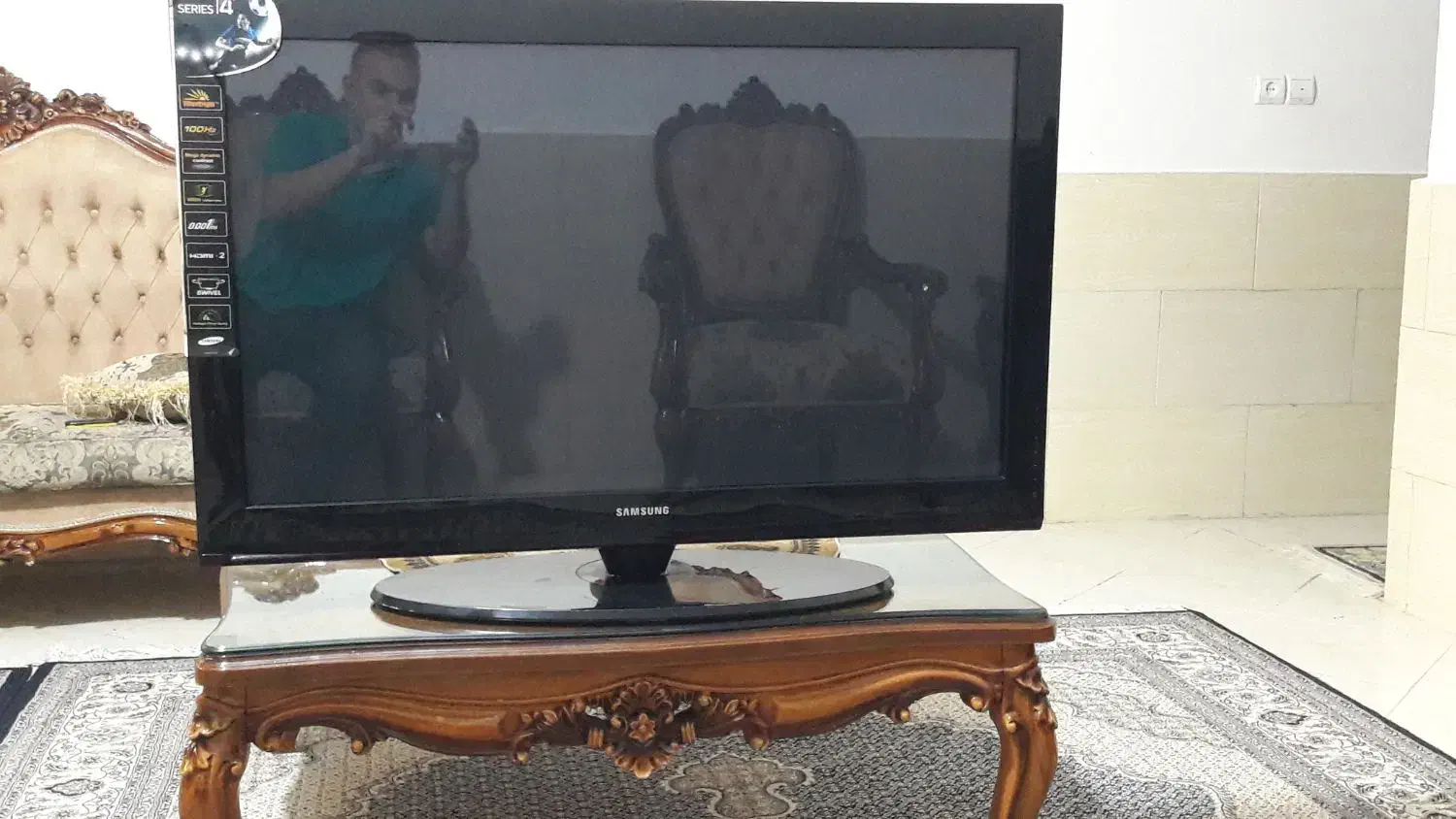 tvسامسونگ اصل کره ۴۲اینچ کیفیت تصویرو صدا بیست|تلویزیون و پروژکتور|کرج, کوی زنبق|دیوار
