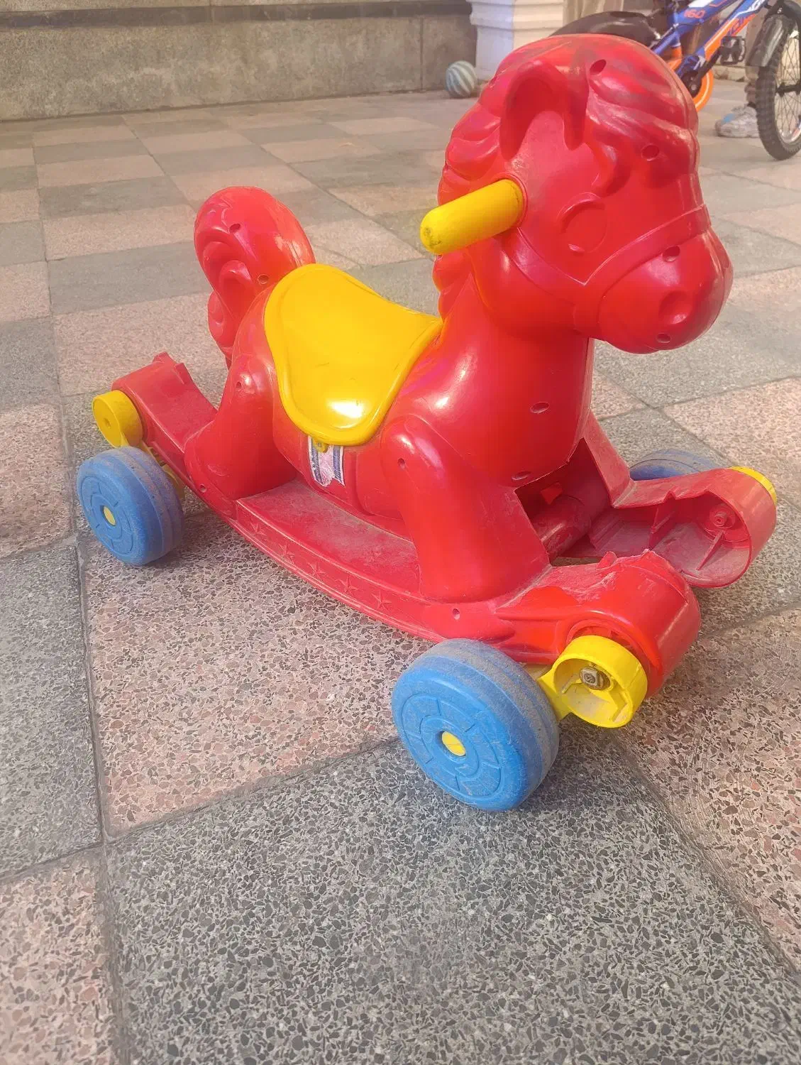 چرخ|دوچرخه، اسکیت، اسکوتر|شیراز, محراب|دیوار