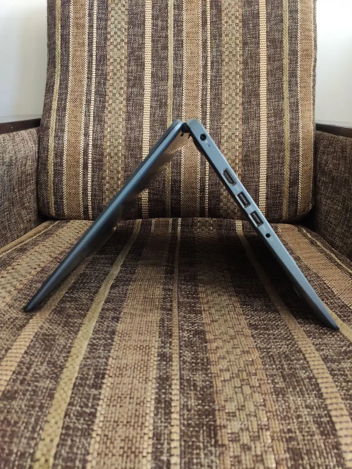 لبتاب dell به همراه موس ماکروسافت|رایانه همراه|بروجرد, |دیوار