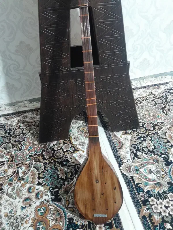 ساز یه تار|سازهای سنتی|اردبیل, |دیوار