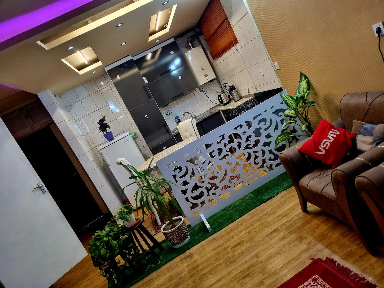 سویت آپارتمان لوکس باغ دریاچه لوکس و vip|اجارهٔ کوتاهمدت آپارتمان و سوئیت|اصفهان, باغ دریاچه|دیوار