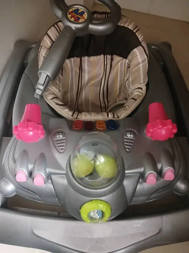 روروئک وکریر|اسباب و اثاث بچه|قم, نخودی|دیوار