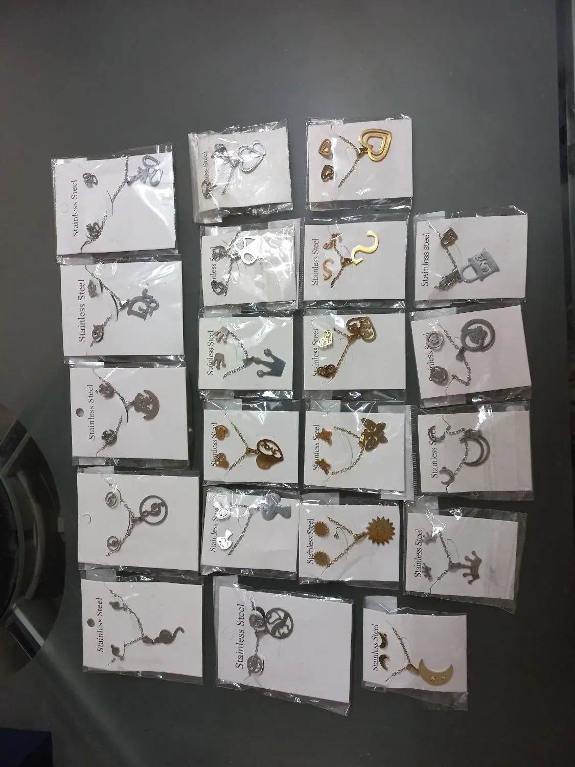 نیم‌ست خاص و ظریف  درخش چشم‌گیرتر از طلا|بدلیجات|پیشوا, |دیوار