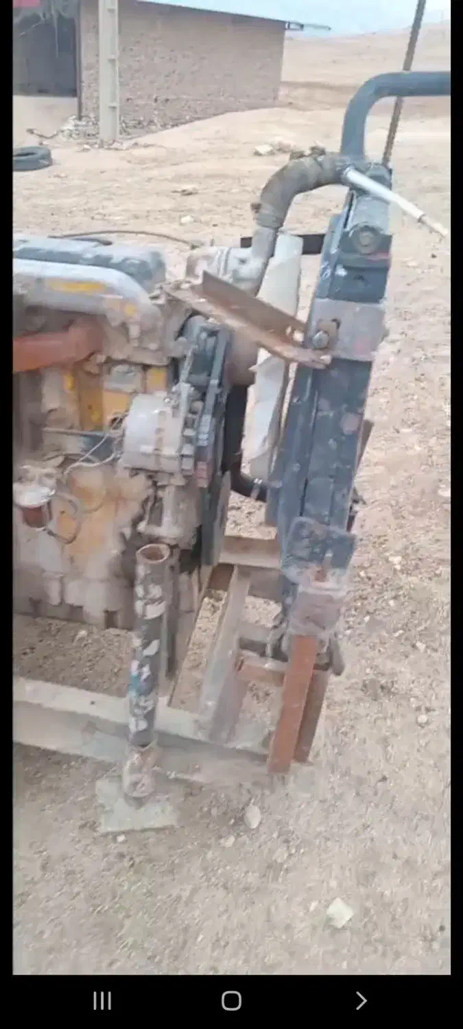 موتور آب پرکنز چهار سیلند سالم|ماشینآلات صنعتی|بروجرد, |دیوار