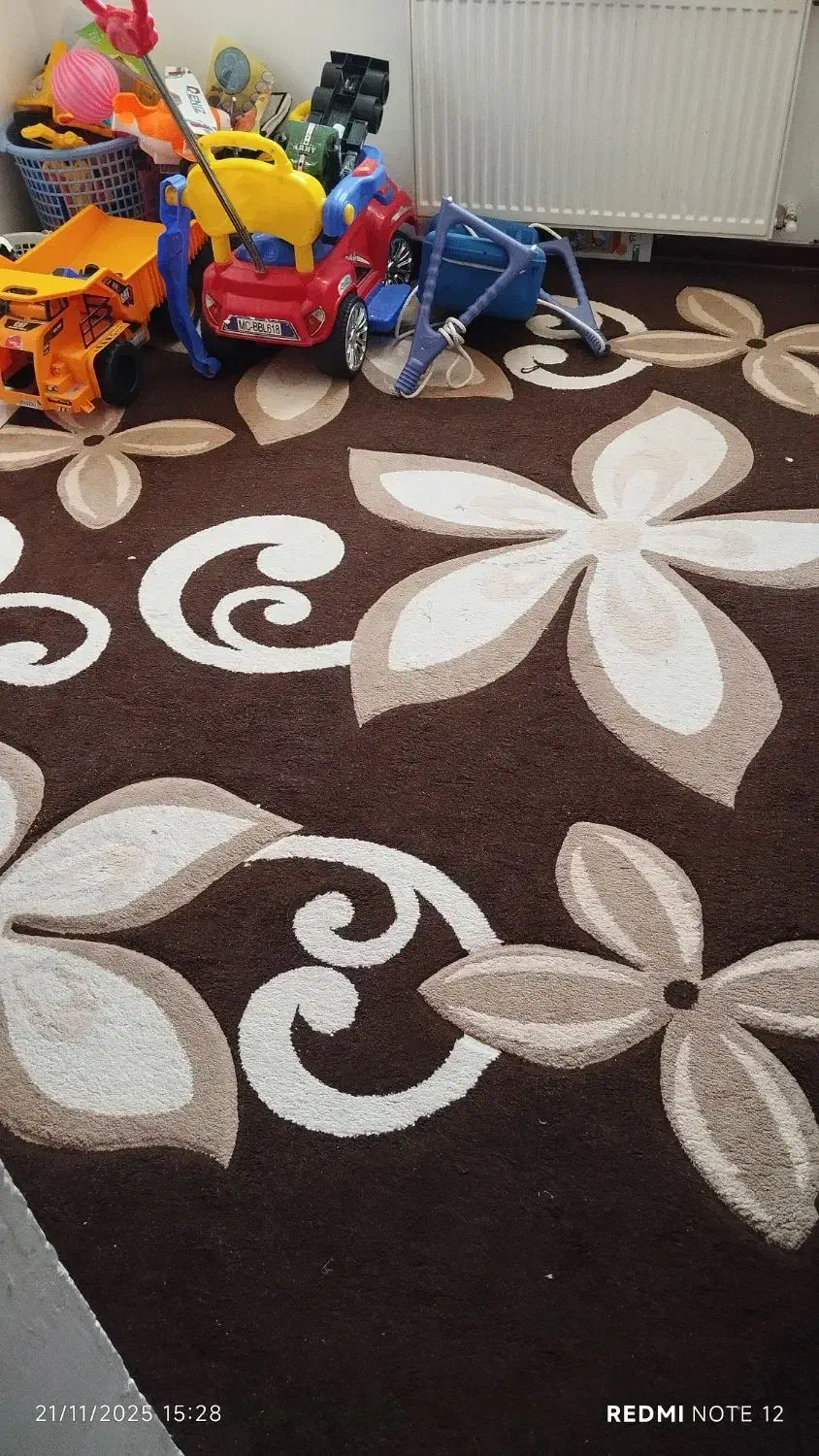 فرش ۹متری  میز آرایش و کمد|فرش|سمنان, |دیوار