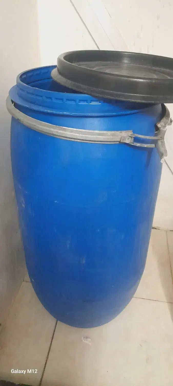 بشگه آب|ظروف نگهدارنده، پلاستیکی، یکبارمصرف|همدان, |دیوار