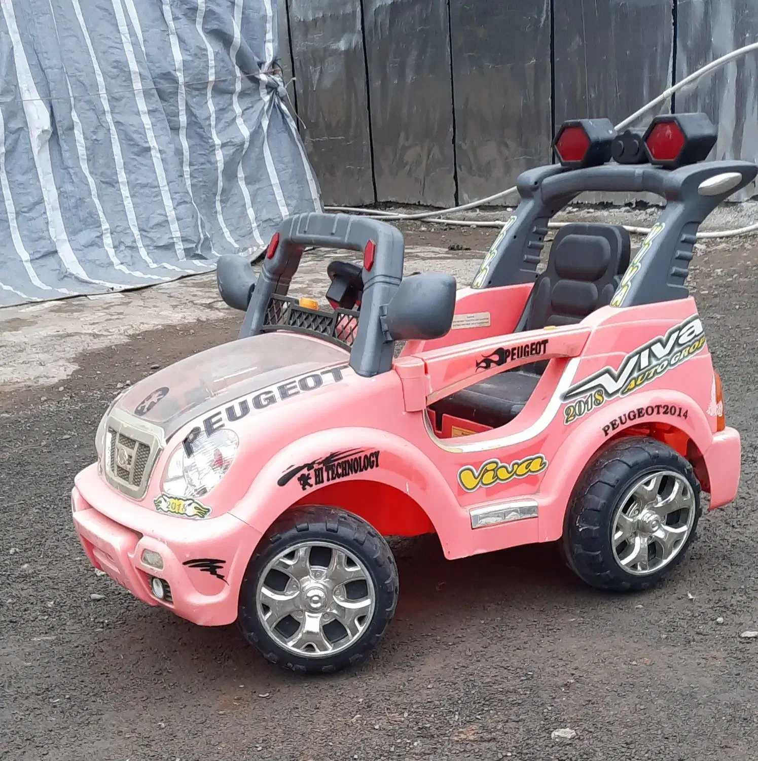 ماشین شارژی|اسباب‌‌بازی|کوچصفهان, |دیوار