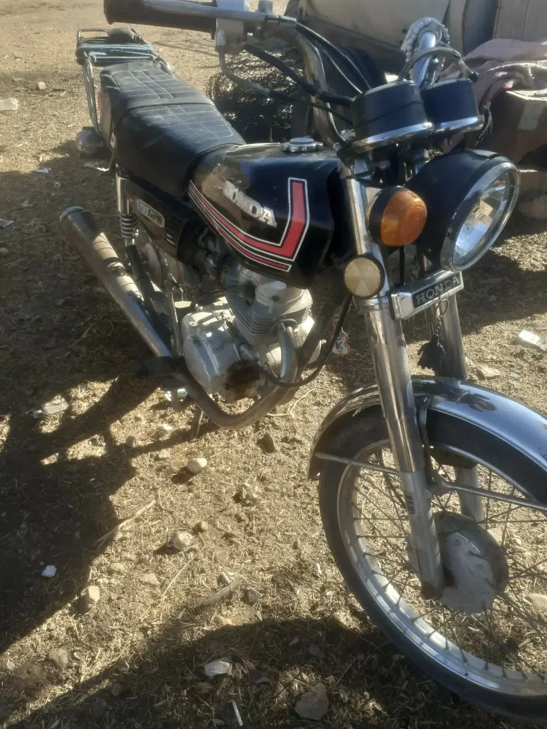 موتور ۱۲۵ چراغ گرد|موتورسیکلت|گهواره, |دیوار