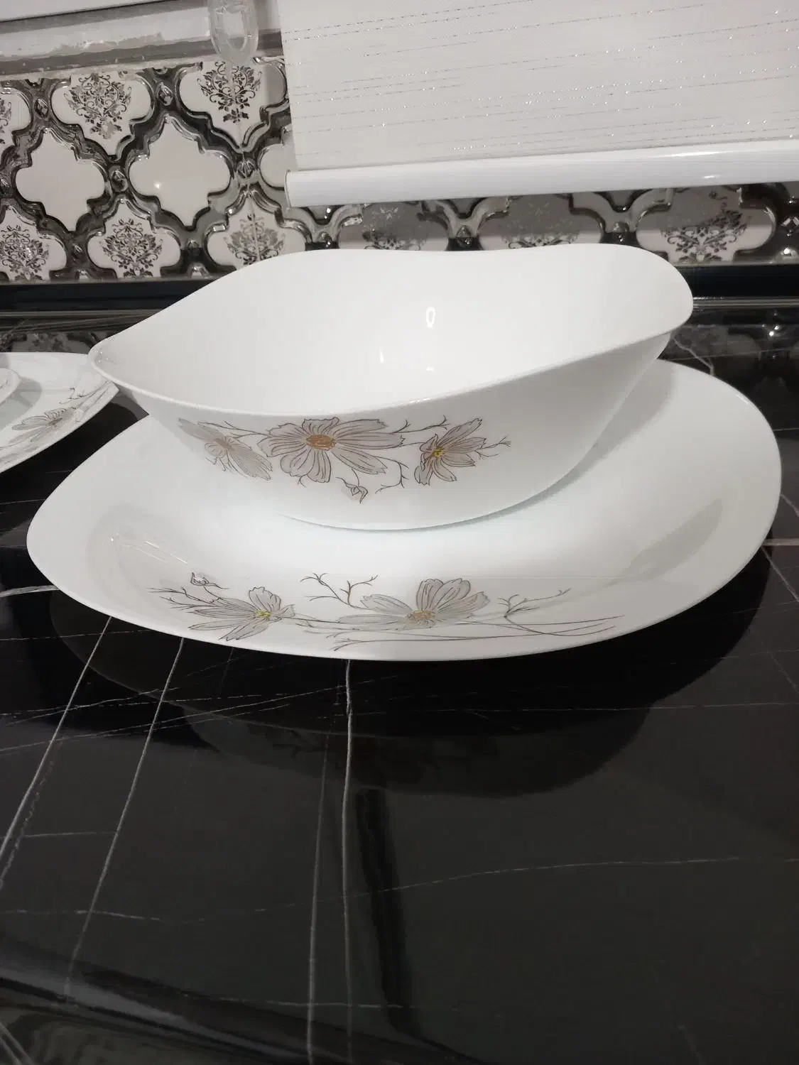 آرکوپال|ظروف سرو و پذیرایی|رباطکریم, نصیرشهر|دیوار