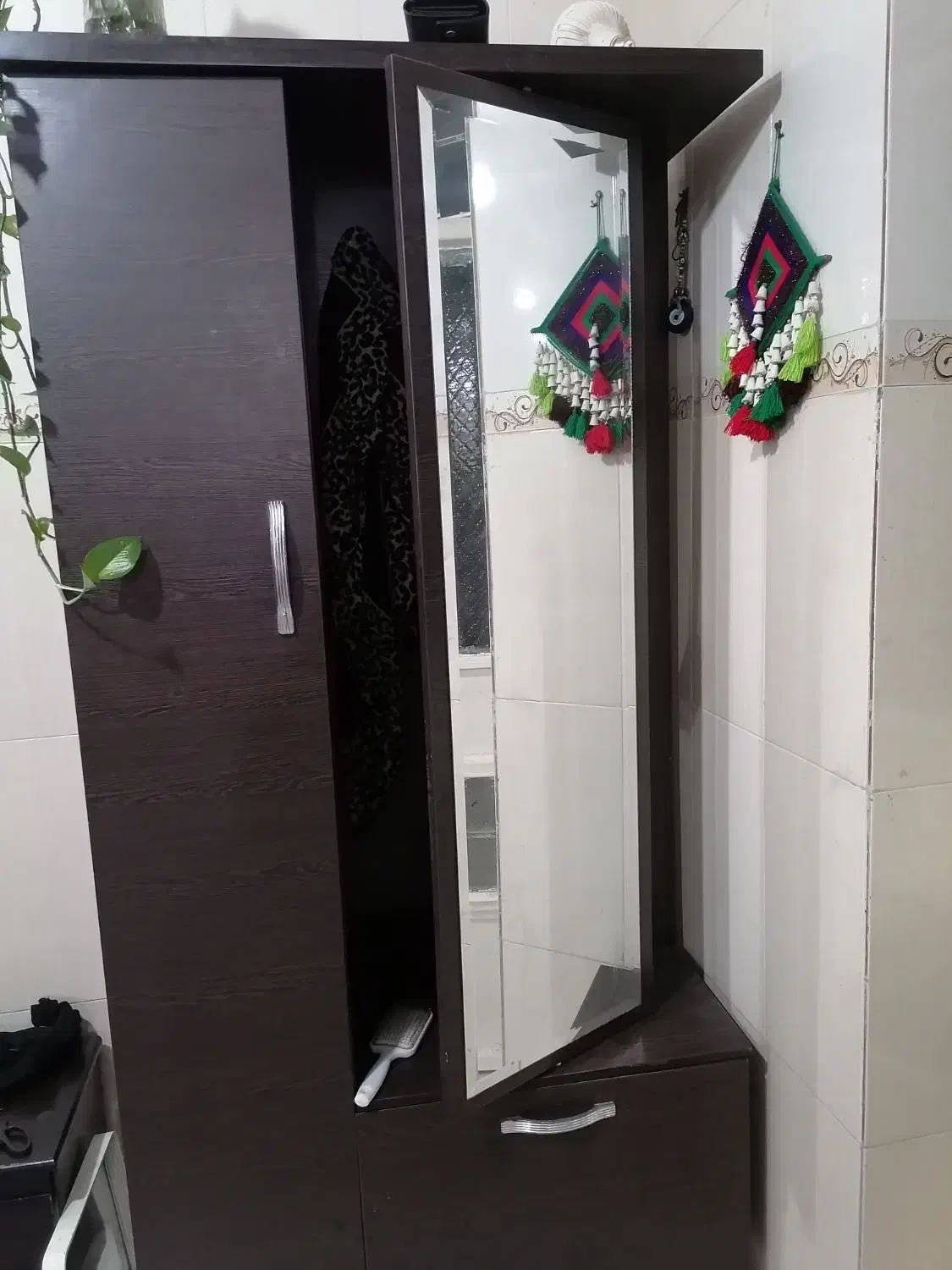 میز تی وی و جلو مبلی و جاکفشی|جاکفشی، کمد، دراور|ایذه, |دیوار