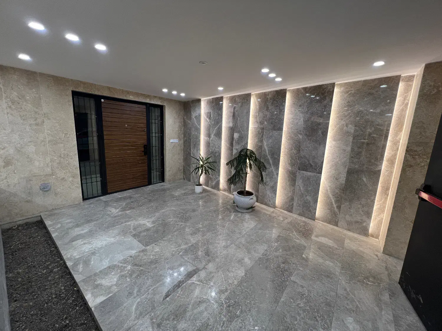 پیش فروش۱۰۰و۱۰۵متر/متریال درجه یک/صمدی لباف|پیشفروش املاک|بجنورد, |دیوار