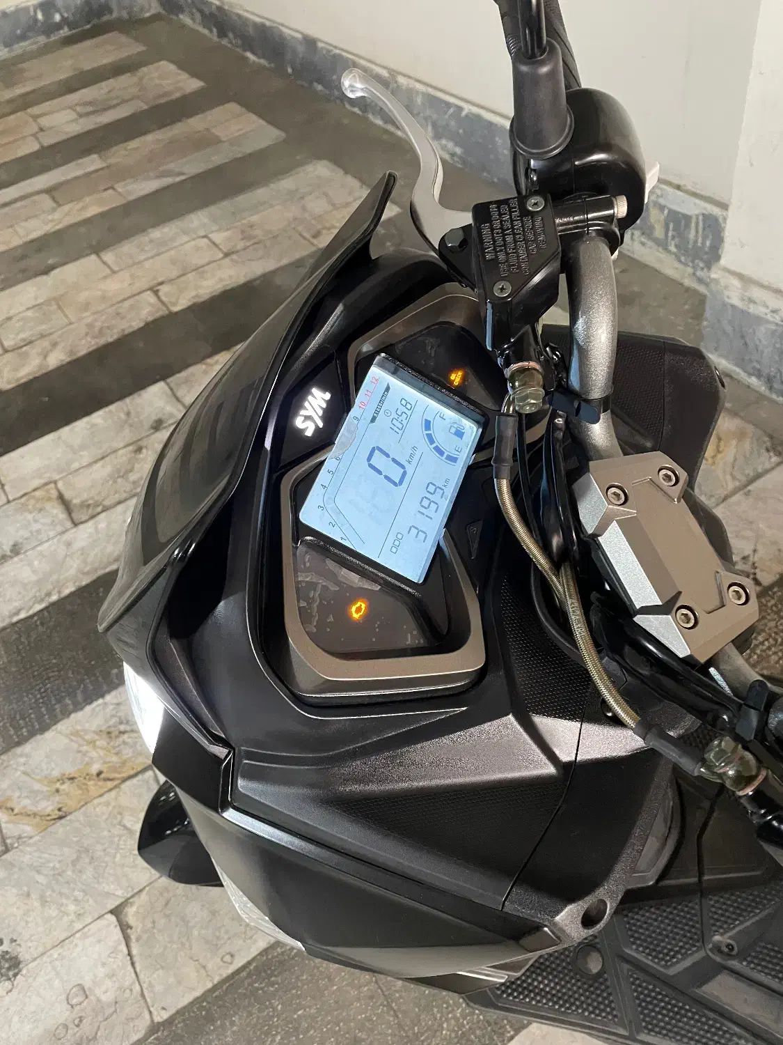 j200 مشکی مات|موتورسیکلت|تهران, قزل قلعه|دیوار