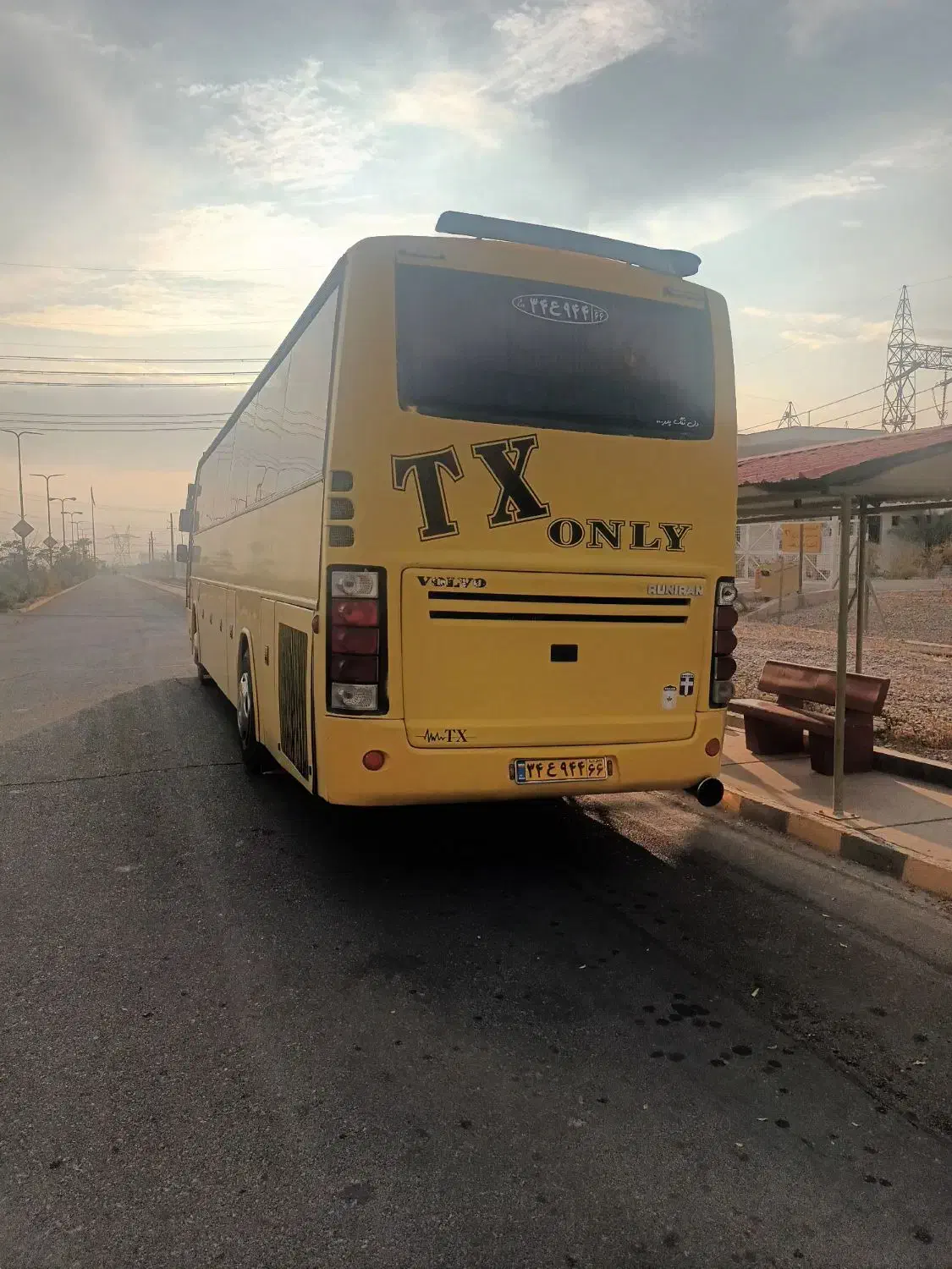 اتوبوس ولو تی ایکس مدل ۸۳ همچی بشرط|خودرو سنگین|تهران, تهرانپارس غربی|دیوار