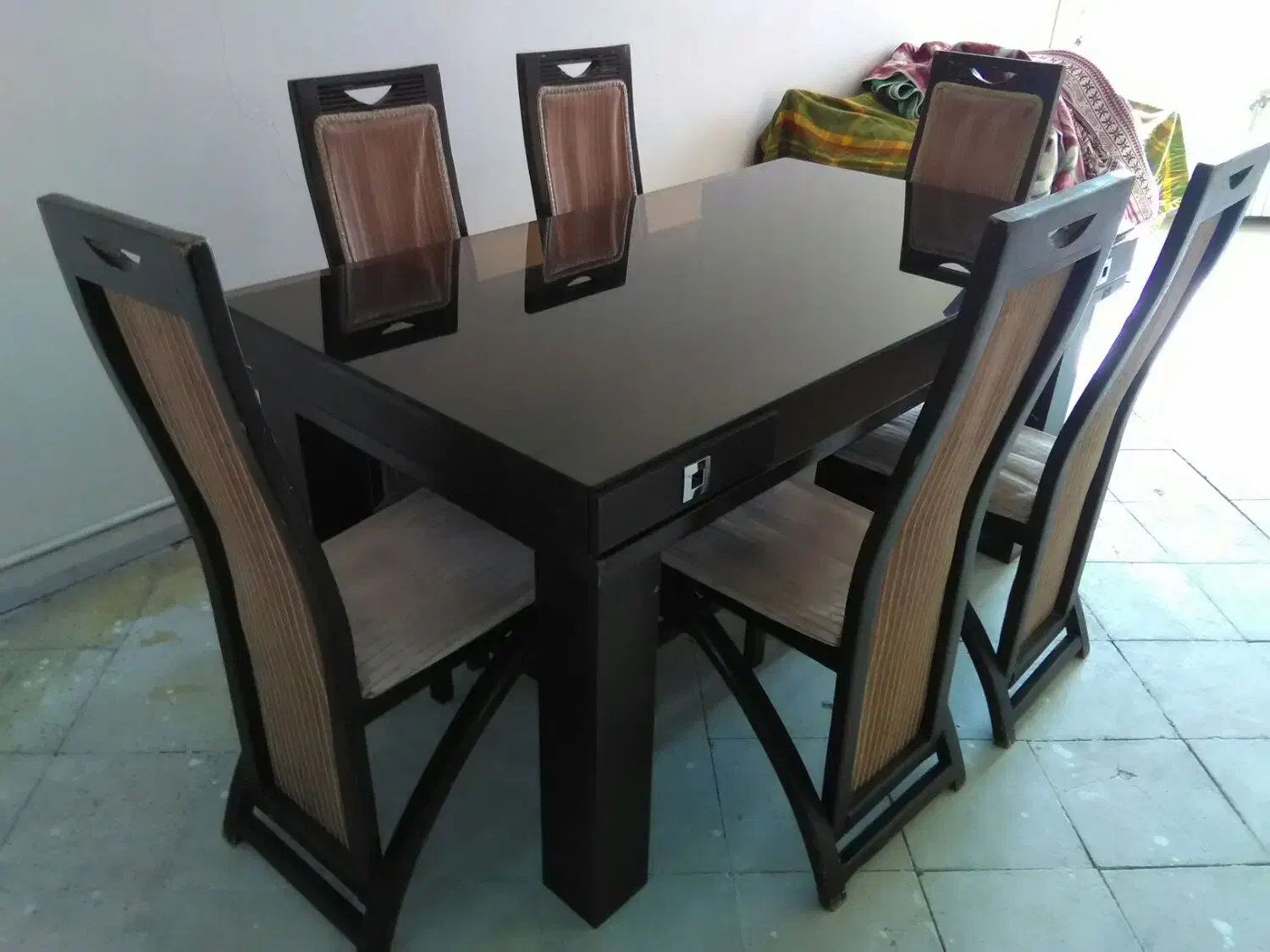 میز ناهار خوری شش نفره|میز و صندلی غذاخوری|بومهن, |دیوار