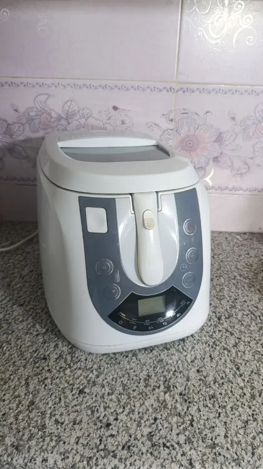 سرخکن|اجاق گاز و لوازم برقی پختوپز|قم, شهرک سازمان آب|دیوار