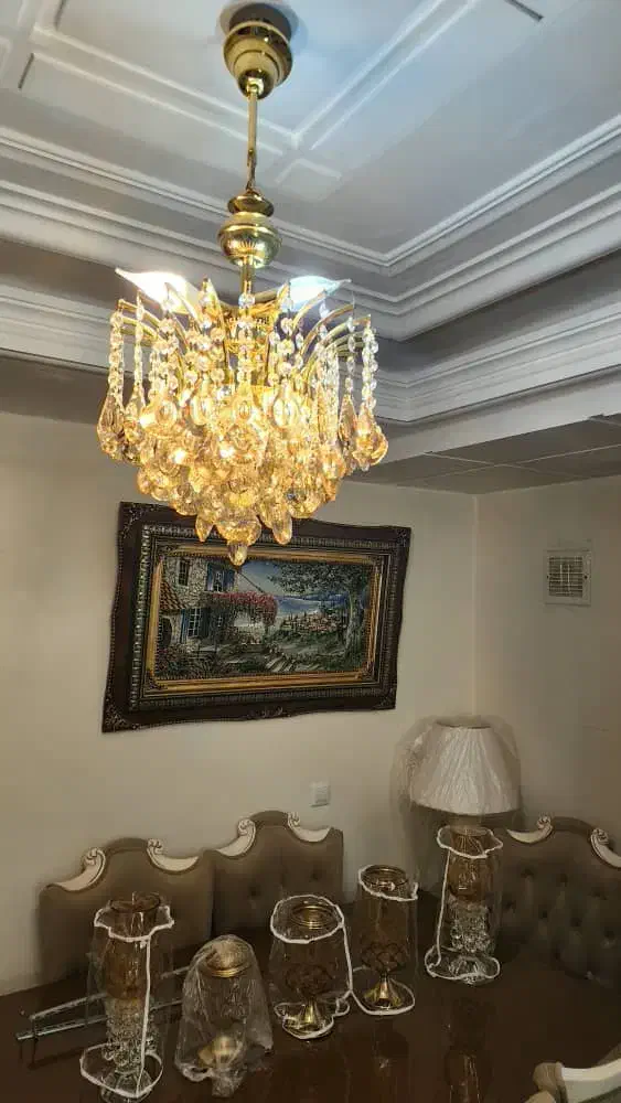 یک جفت لوستر ۶ شعله بسیار تمیز|لوستر و چراغ آویز|همدان, |دیوار