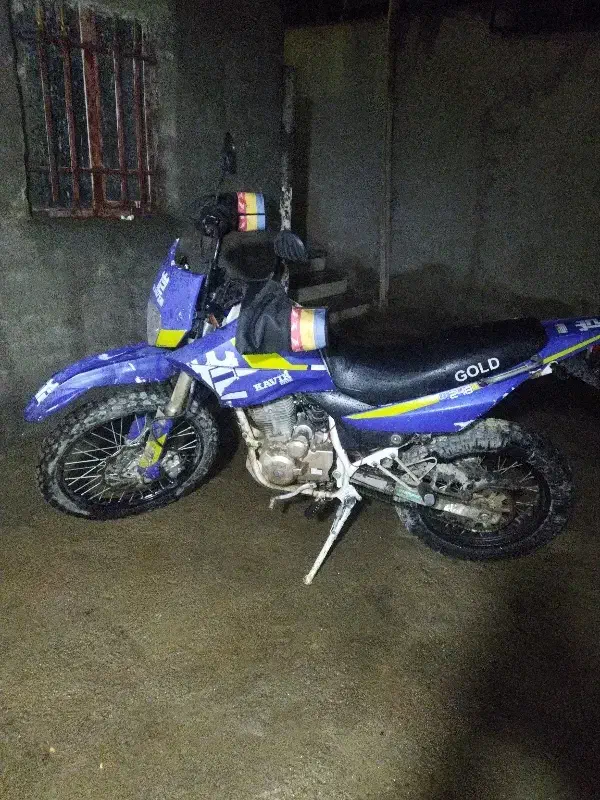 فروش تریل ۲۵۰ سی سی|موتورسیکلت|نورآباد, |دیوار