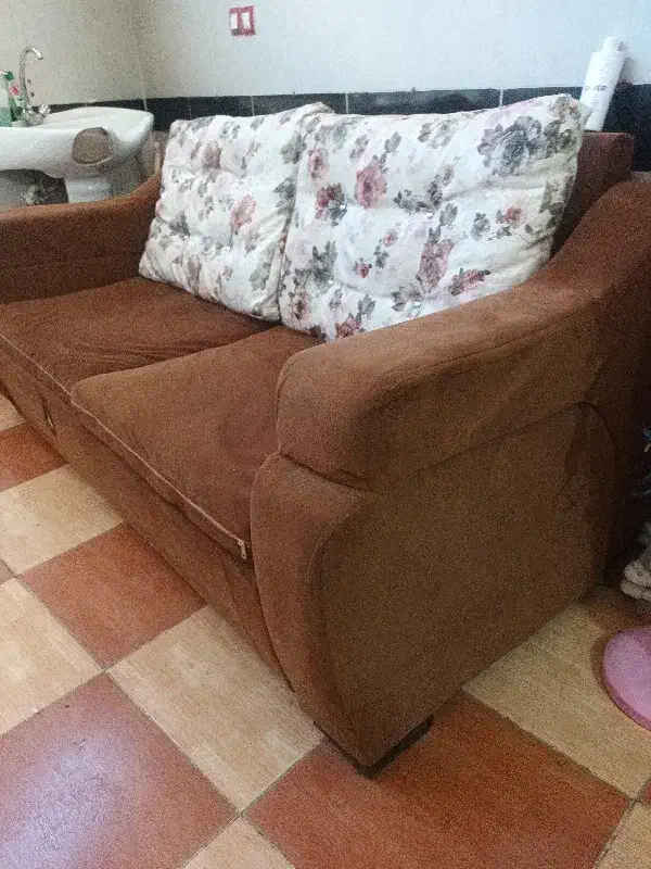 مبل یکی دونفره وسه نفره|مبلمان خانگی و میز عسلی|اهر, |دیوار