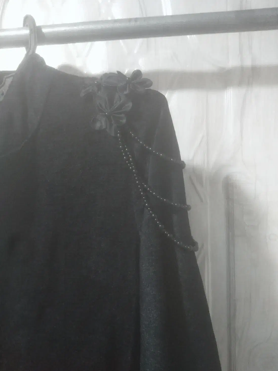 مانتو مخمل سر دوشی  بلند|لباس|تربت‌حیدریه, ده پائین|دیوار