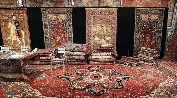 فرش گل فرنگ»|فرش|سیرجان, |دیوار