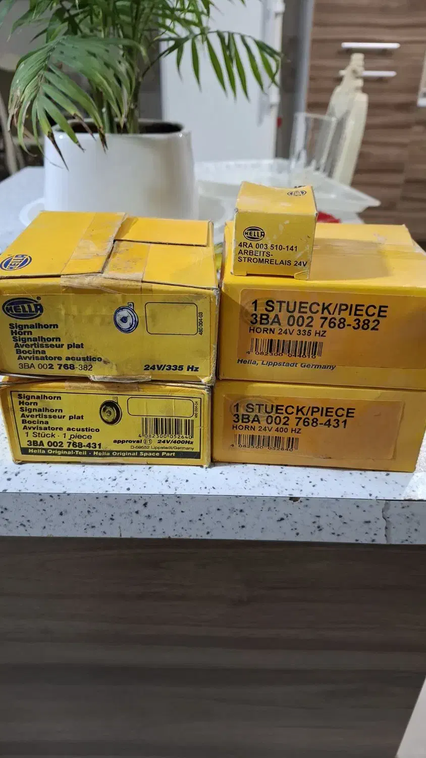 بوق اصل حلا المان همراه رله اصل|قطعات یدکی و لوازم جانبی|کرج, فاز ۴ مهرشهر|دیوار