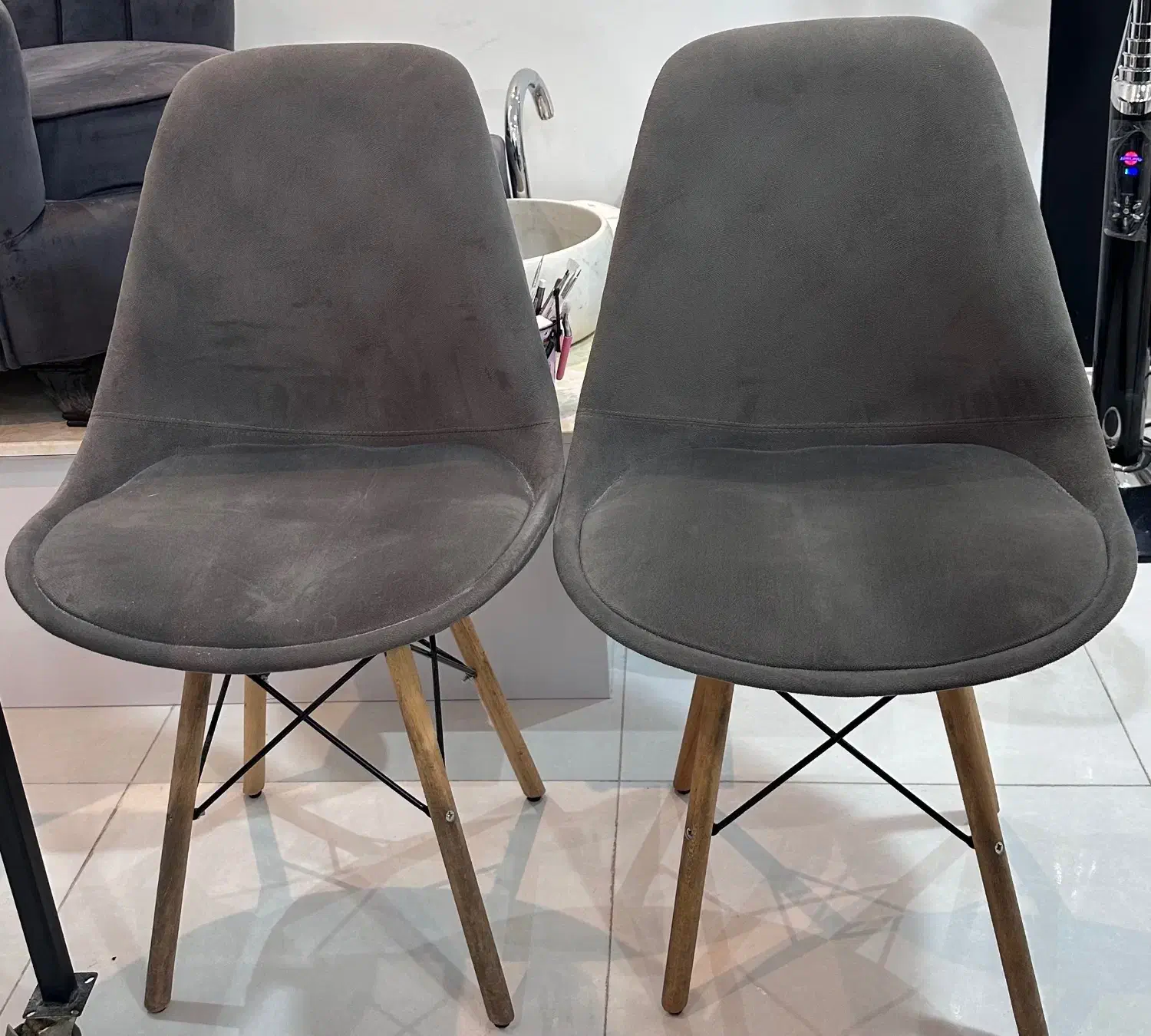 صندلی|آرایشگاه و سالنهای زیبایی|بندر انزلی, نوروزی|دیوار