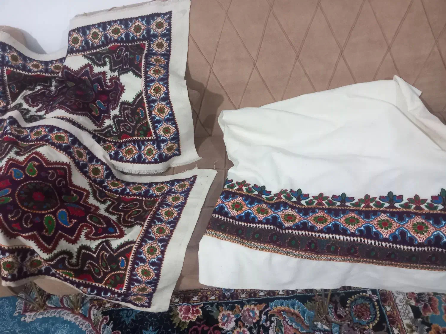 پشتی کناره متکاه|پشتی|رفسنجان, |دیوار