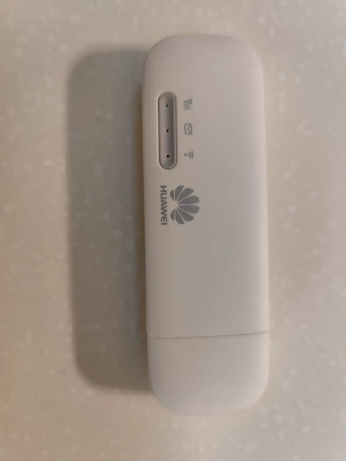 مودم 4g هواوی USB|مودم و تجهیزات شبکه|همدان, |دیوار