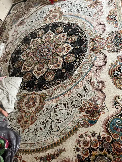 دو عدد فرش هفتصد شانه|فرش|بومهن, |دیوار