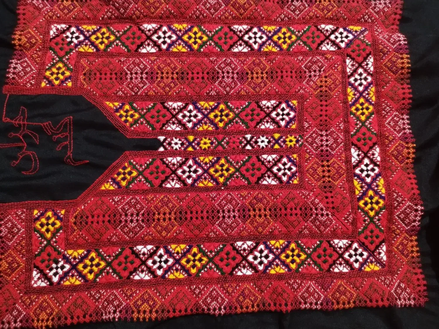 فروشی|لباس|سراوان, |دیوار