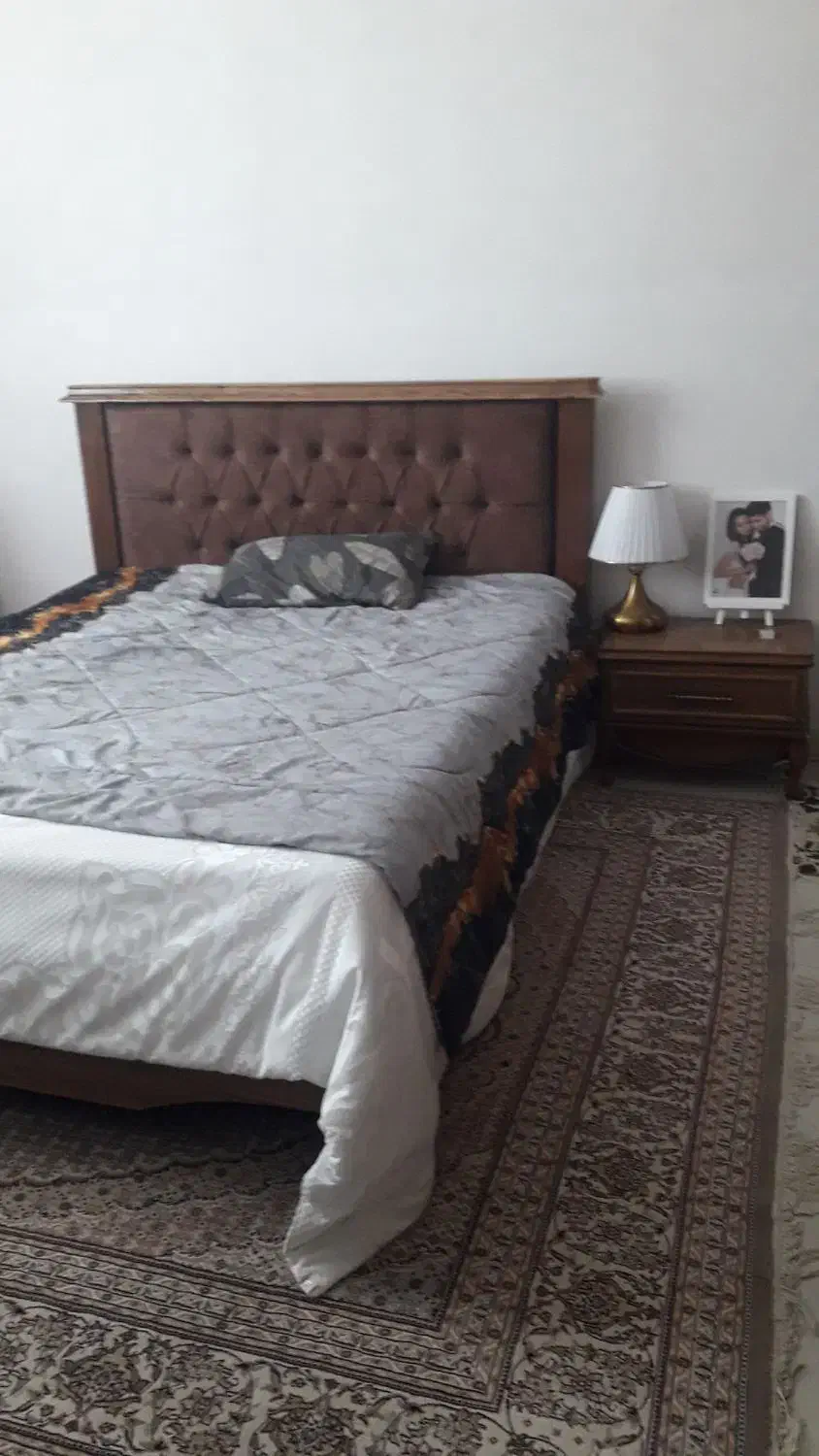 سرویس خواب|تخت و سرویس خواب|چناران, |دیوار