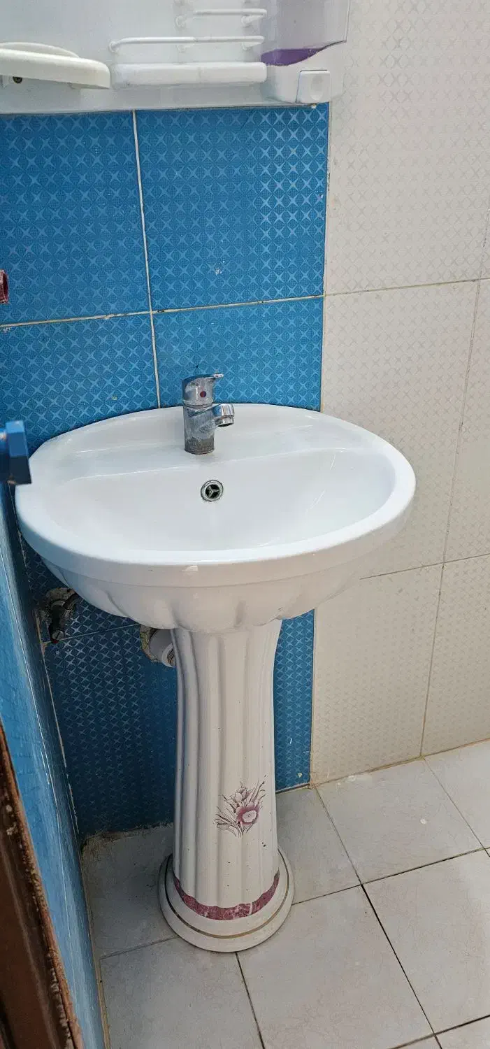 فروش روشویی درحد نو|لوازم سرویس بهداشتی|صدرا-فارس, فاز ۱|دیوار