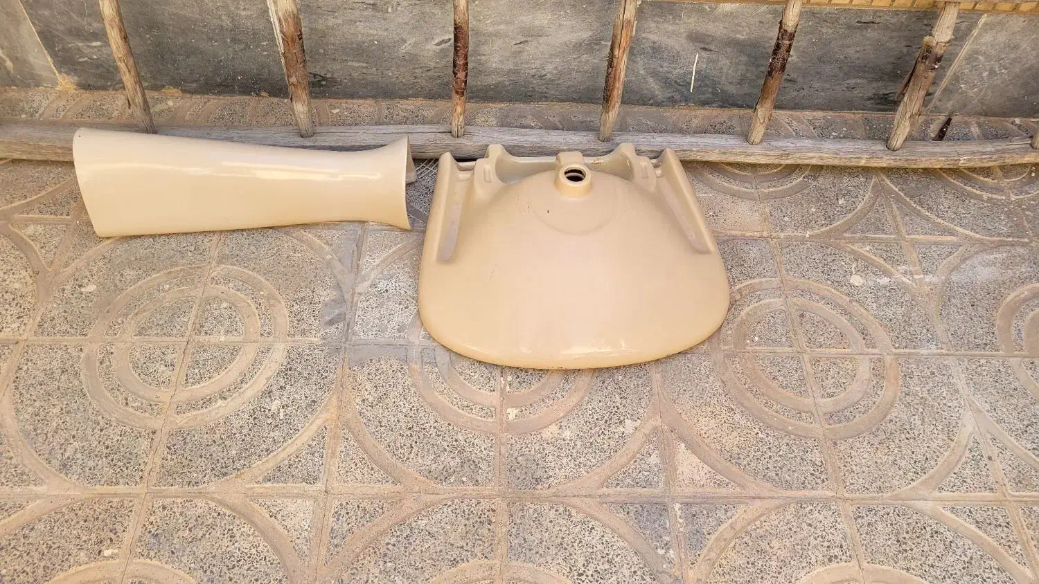 روشویی کاملا سالم|لوازم سرویس بهداشتی|خمینی‌شهر, |دیوار