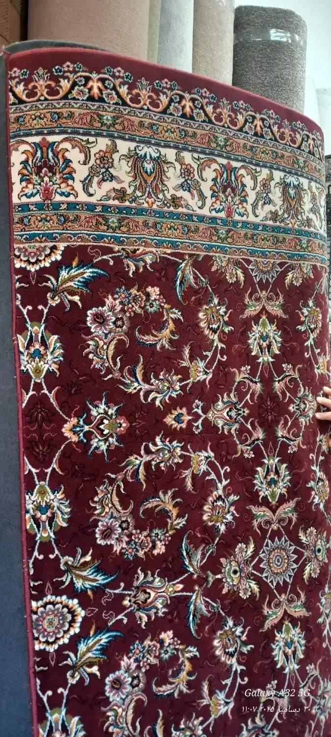 فرش ۴×۲|فرش|گلبهار, شهر جدید گلبهار|دیوار