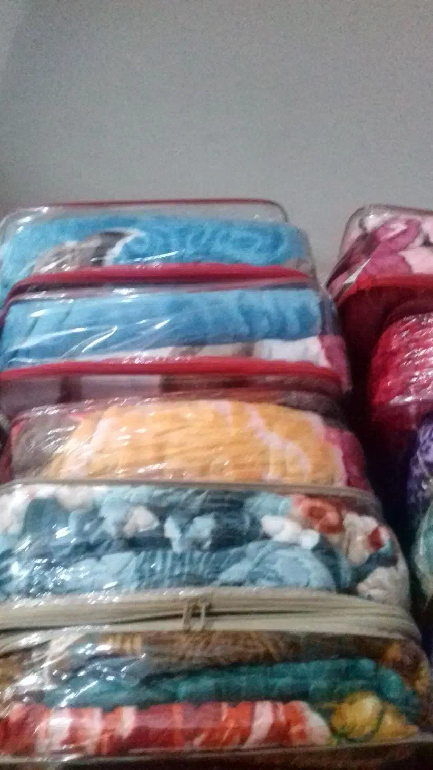 پتو برجسته|رختخواب، بالش، پتو|اهواز, زندوکیلی|دیوار