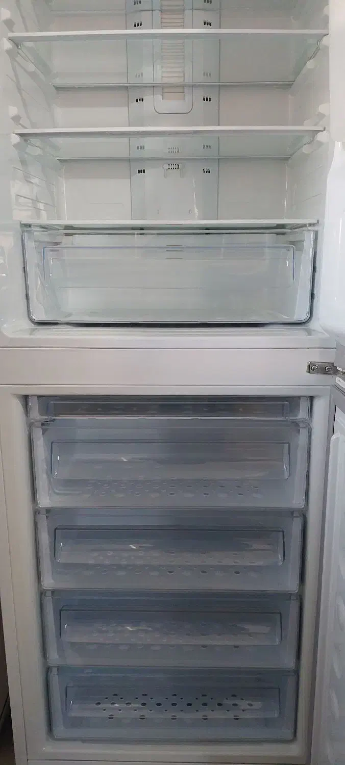 فروش یخچال نیمه فریزرمجیک|یخچال و فریزر|اهر, |دیوار