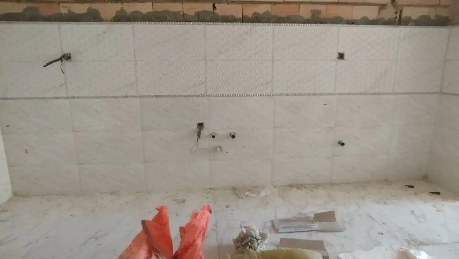 کاشی سنگ سرامیک پله آجر ....خرده و کلی|خدمات پیشه و مهارت|نسیمشهر, |دیوار