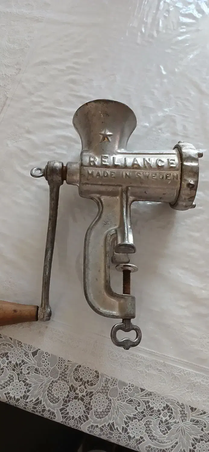 اشیاء عتیقه|کلکسیون اشیاء عتیقه|سبزوار, ولیعصر (نجار آباد)|دیوار