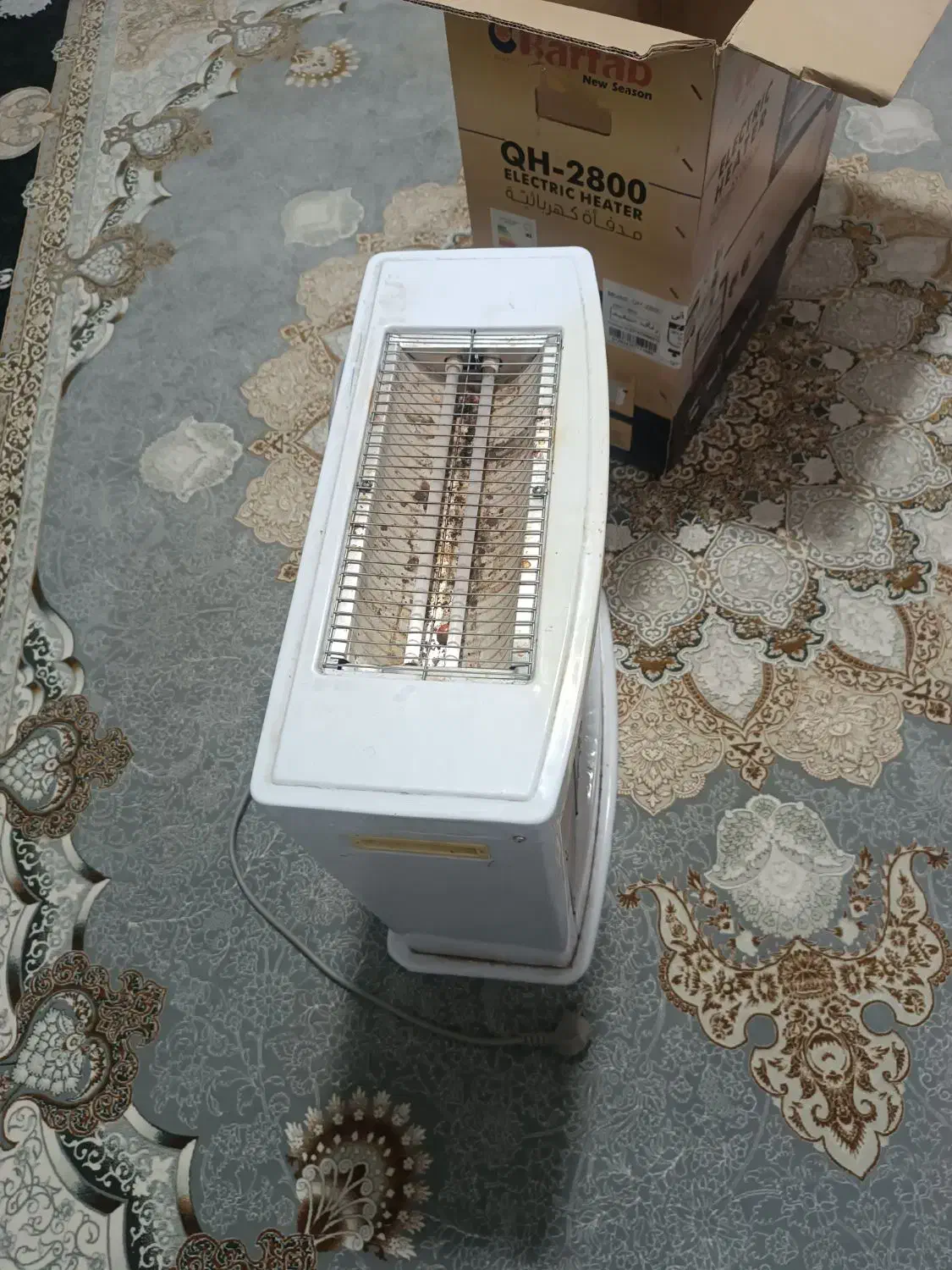 یک عددبخاری برق برفاب و یک عدد بخاری برقی آراسته|بخاری، هیتر، شومینه|خاش, |دیوار