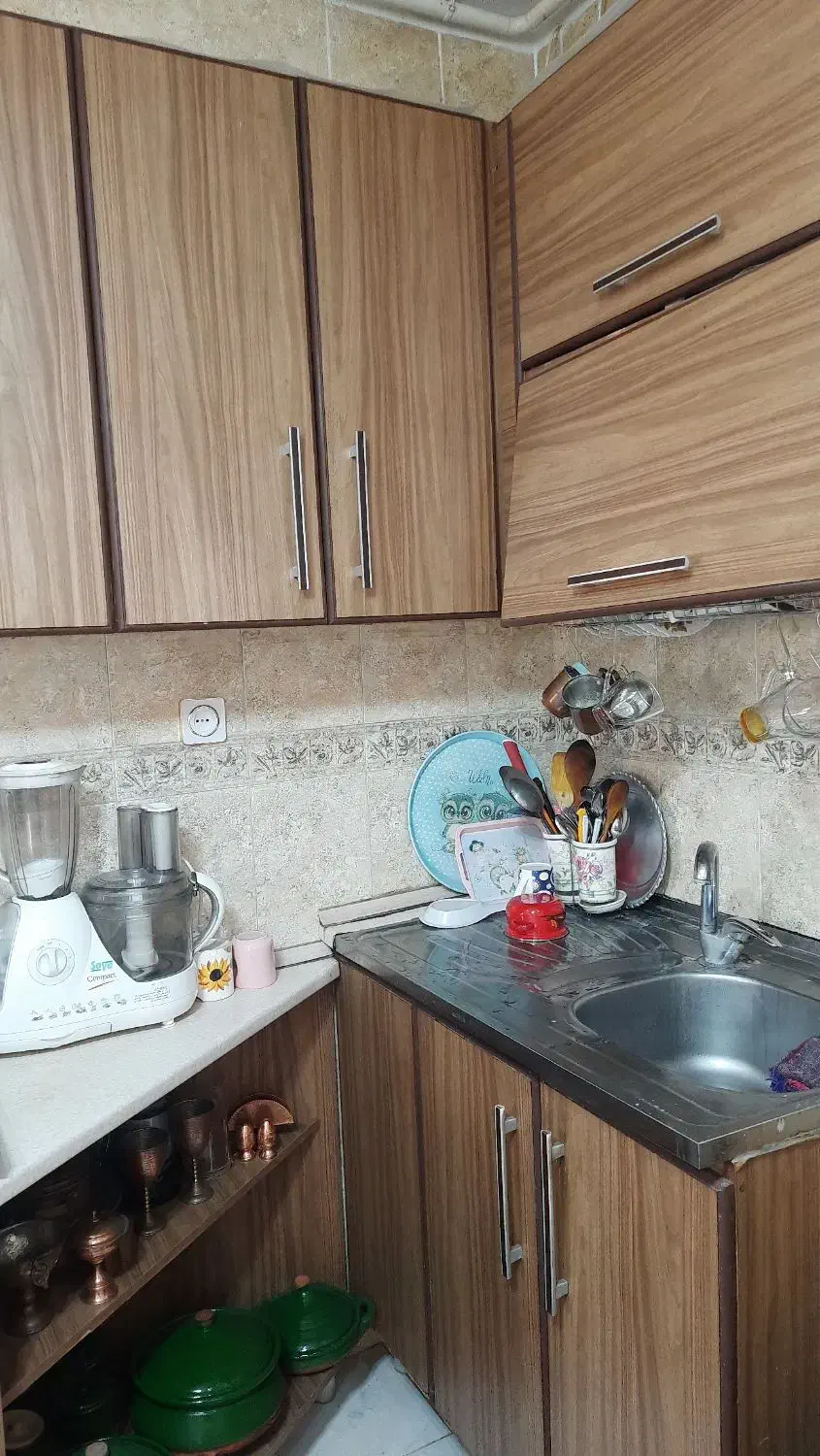 کابینت به همراه اب چکان و هود و سینک|آب‌چکان و نظم‌دهنده ظروف|رودسر, |دیوار